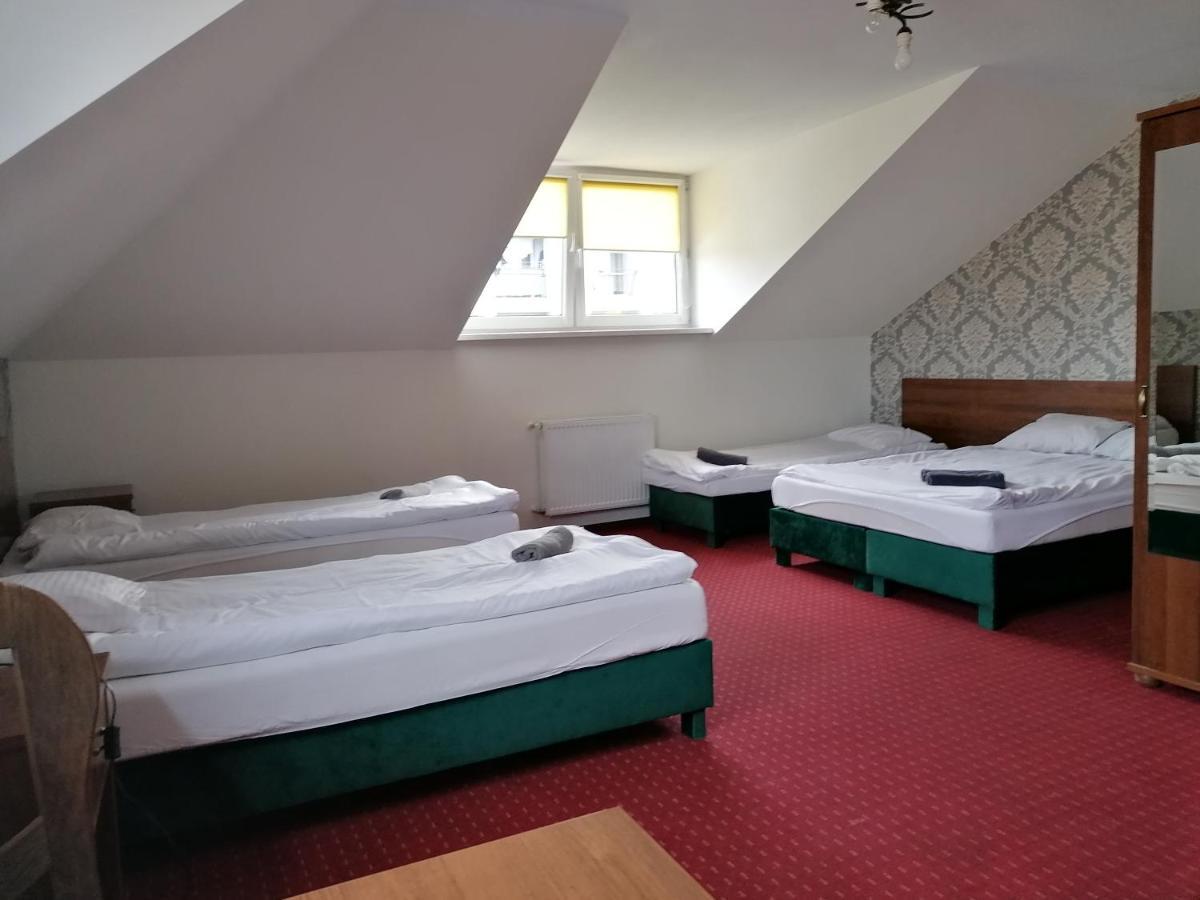 Pensjonat Telimena Otel Zwierzyniec Dış mekan fotoğraf